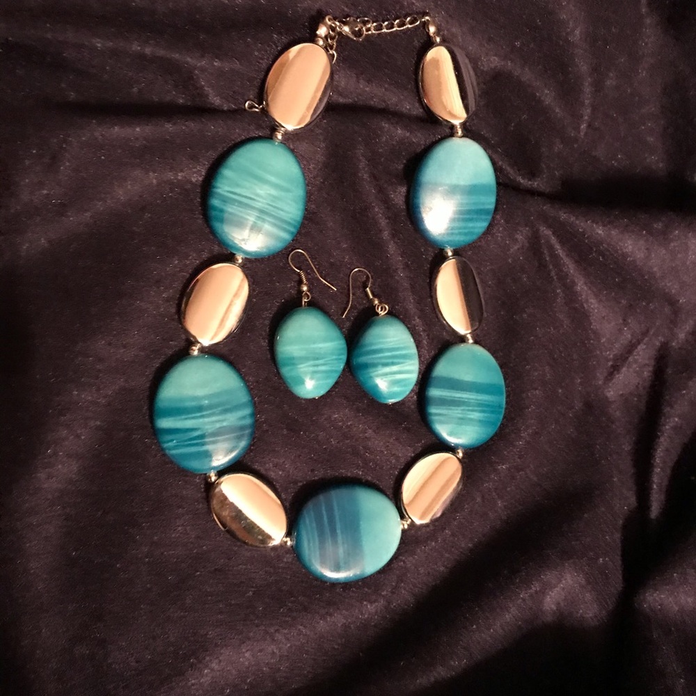 Necklace Set